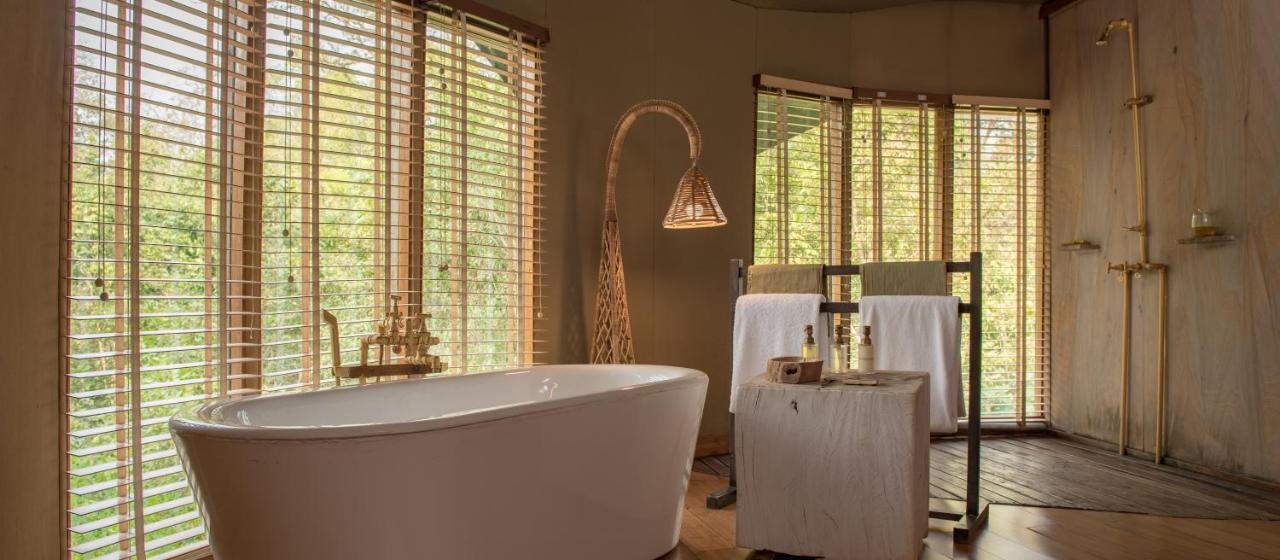 Banjaar Tola Kanha National Park - A Taj Safari Lodge Экстерьер фото